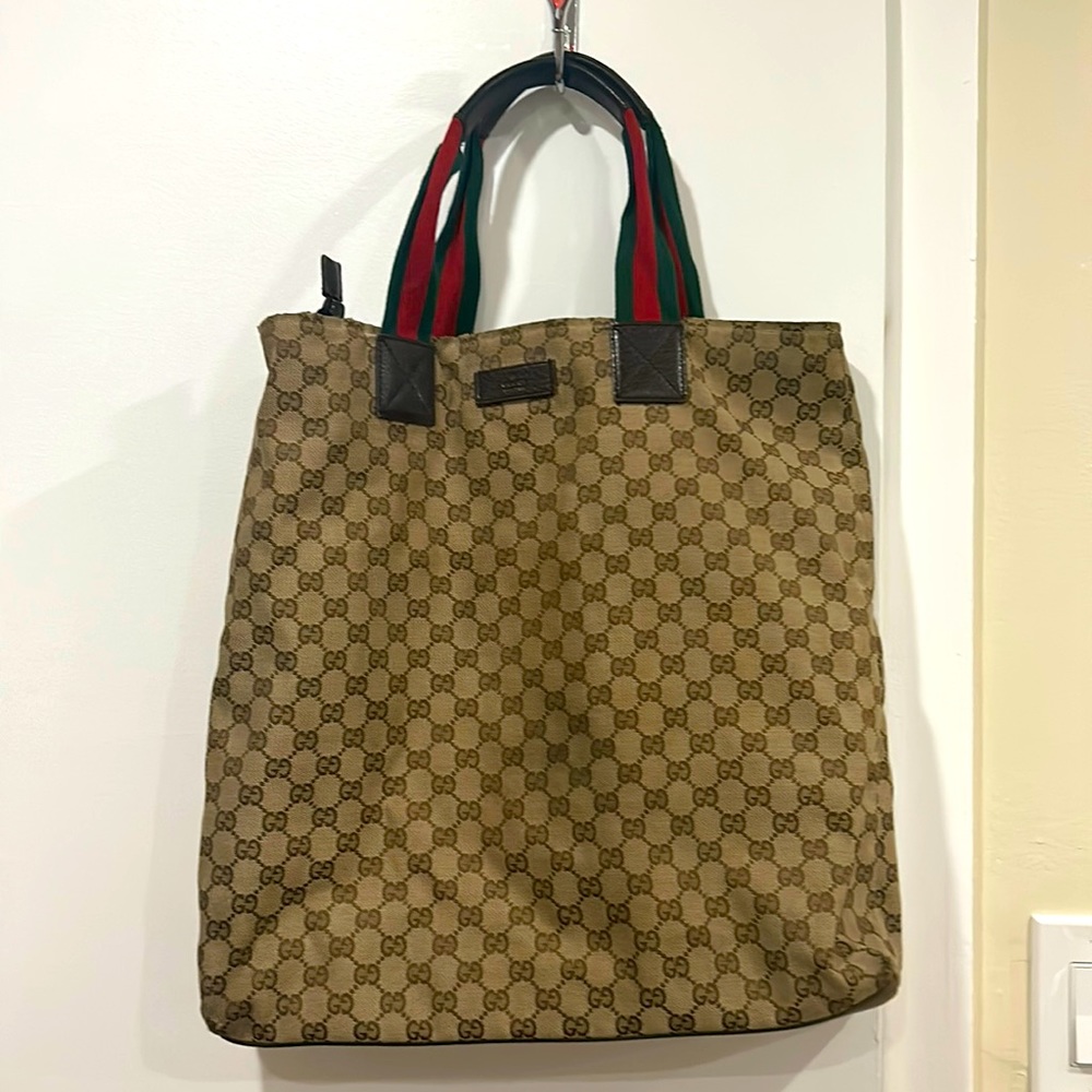 Gucci tote bag, includes dust bag